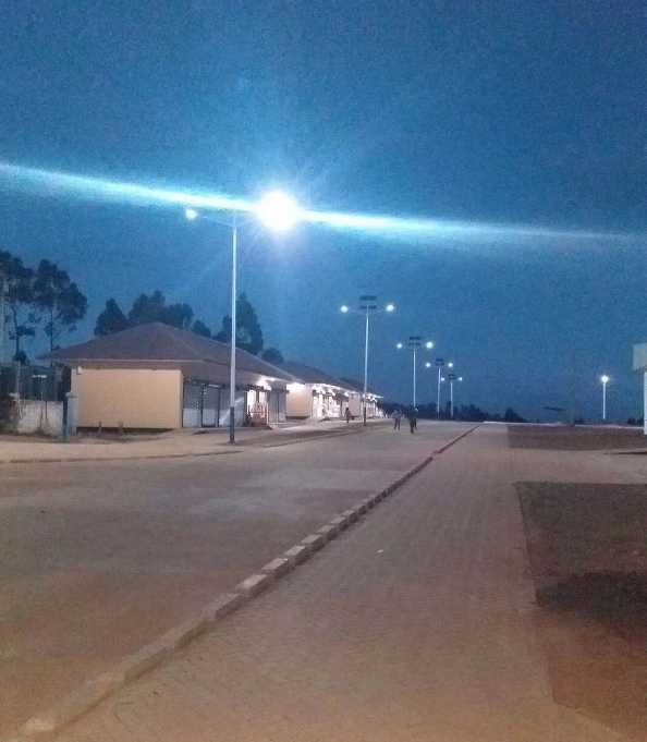 灵武市非洲科特迪瓦太阳能路灯工程